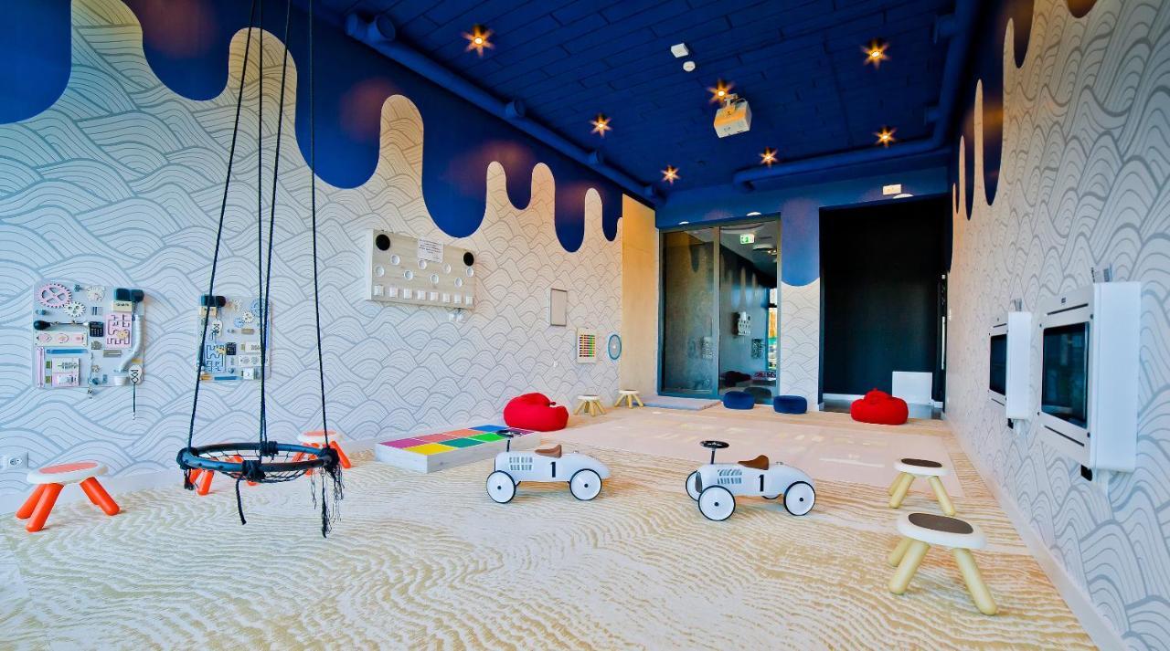 Aqua Resort Apartments-Aqua Park No Limit, Parking كولوبرزيغ المظهر الخارجي الصورة